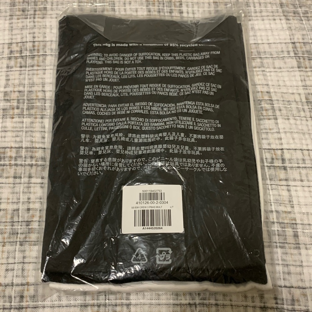 Old navy L tall everywear short sleeve crew neck t-shirt 3-pack NWT